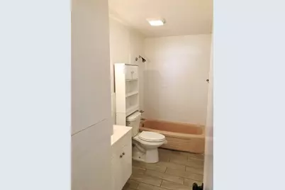 1108 Locust Street, Gainesville, TX 76240 - Photo 10