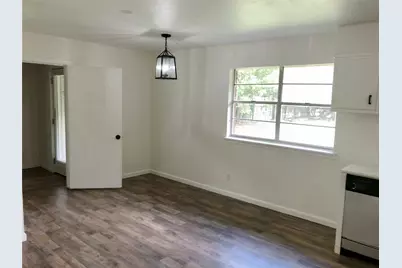 1108 Locust Street, Gainesville, TX 76240 - Photo 12