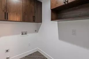 3712 Oak Meadow St, Granbury, TX 76048 - Photo 18