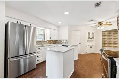 1554 N Valley Parkway, Lewisville, TX 75077 - Photo 10