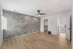 2001 N Prairie Ave, Dallas, TX 75204 - Photo 20