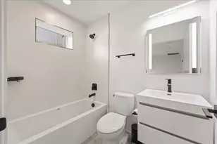 2001 N Prairie Ave, Dallas, TX 75204 - Photo 30