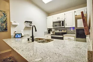 718 Southoak Dr, Athens, TX 75751 - Photo 6