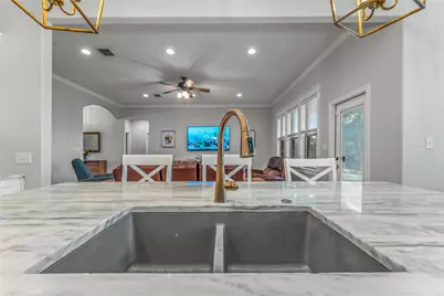 828 Day Star Drive, Hewitt, TX 76643 - Photo 8