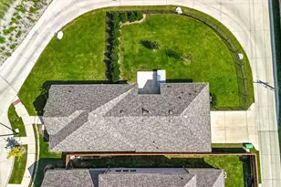 2702 Geranium Ln, Garland, TX 75042 - Photo 26