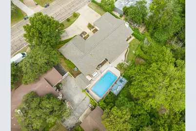 2509 Wooded Acres Drive, Waco, TX 76710 - Photo 10