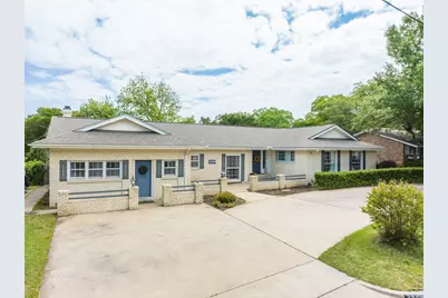 2509 Wooded Acres Drive, Waco, TX 76710 - Photo 2