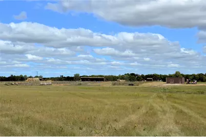 2055 County Road 2185, Klondike, TX 75448 - Photo 14