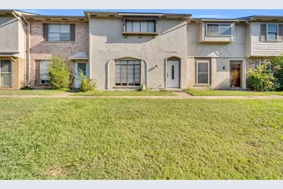 125 W Mountain Creek Drive #16, Grand Prairie, TX 75052 - Photo 20