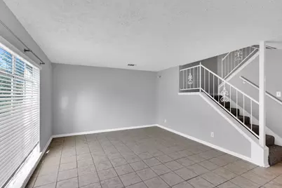 125 W Mountain Creek Drive #16, Grand Prairie, TX 75052 - Photo 4