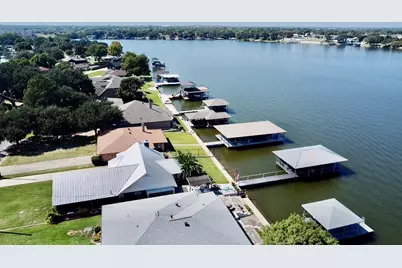 610 Panama Court, Granbury, TX 76048 - Photo 6