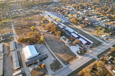 5045 Us-377 S, Aubrey, TX 76227 - Photo 14