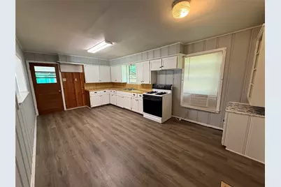 520 W Elm Street, Canton, TX 75103 - Photo 6