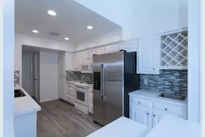 7450 Holly Hill Drive #105, Dallas, TX 75231 - Photo 6