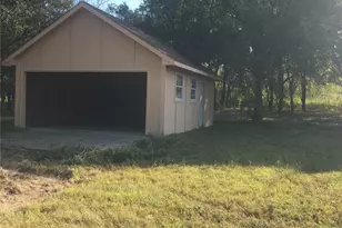 1015 County Rd 701, Cleburne, TX 76031 - Photo 4