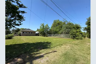 801 W Walker Street, Denison, TX 75020 - Photo 24