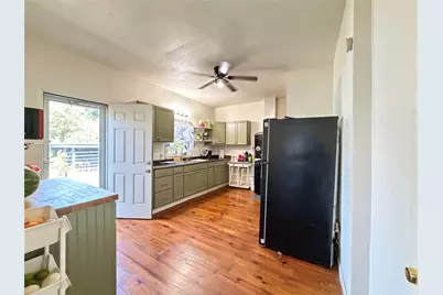 801 W Walker Street, Denison, TX 75020 - Photo 10