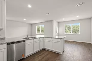 1506 Romans Rd, Ennis, TX 75119 - Photo 4