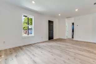 2628 Lea Crest Dr, Dallas, TX 75216 - Photo 4