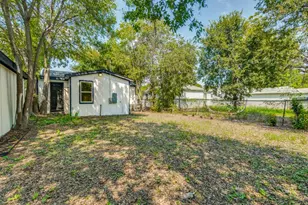 2628 Lea Crest Dr, Dallas, TX 75216 - Photo 24