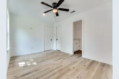 2628 Lea Crest Drive, Dallas, TX 75216 - Photo 16