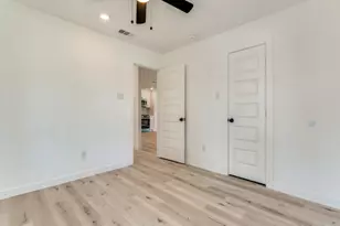 2628 Lea Crest Dr, Dallas, TX 75216 - Photo 12