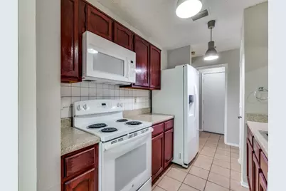 1404 Legget Street, Arlington, TX 76018 - Photo 10