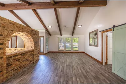 640 Ivy Ann Drive, Woodway, TX 76712 - Photo 6