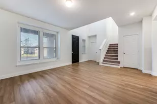 210 Peckham Dr, Justin, TX 76247 - Photo 4