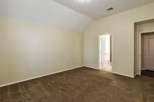 9409 Caliente Dr, McKinney, TX 75072 - Photo 10