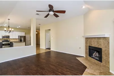 9409 Caliente Drive, McKinney, TX 75072 - Photo 2