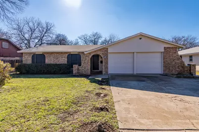 6400 Melinda Drive, Forest Hill, TX 76119 - Photo 1