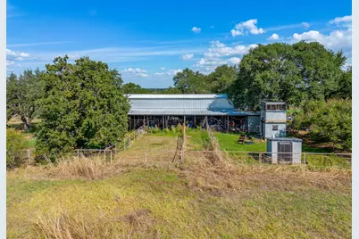 2110 Weatherford Highway, Granbury, TX 76048 - Photo 14