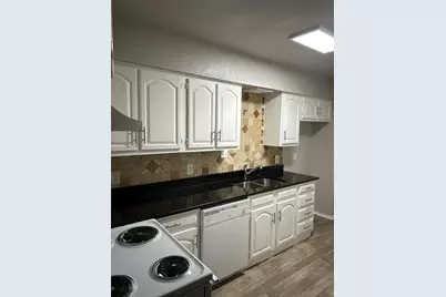 10524 Shadywood Drive, Fort Worth, TX 76140 - Photo 4