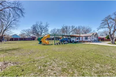 5720 Wilkes Drive, Fort Worth, TX 76119 - Photo 20