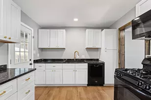 902 Turner St, Cleburne, TX 76033 - Photo 18