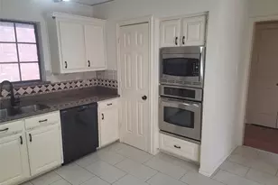 5719 Encore Dr, Dallas, TX 75240 - Photo 4