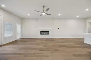 105 William Ln, Godley, TX 76044 - Photo 10