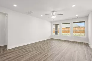 3913 Henley Ln, Garland, TX 75043 - Photo 18