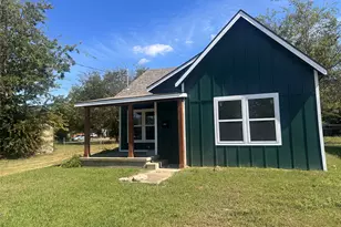 824 N Virginia St, Terrell, TX 75160 - Photo 2