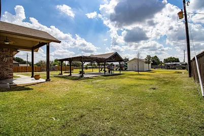 328 Meadow Lane, Red Oak, TX 75154 - Photo 32