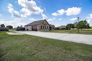 328 Meadow Ln, Red Oak, TX 75154 - Photo 28