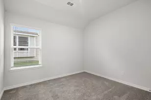 929 Rocket Plane Dr, Fort Worth, TX 76131 - Photo 12