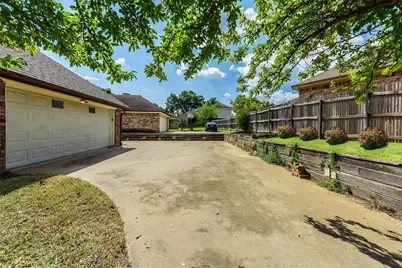 3532 Meadowside Drive, Bedford, TX 76021 - Photo 38