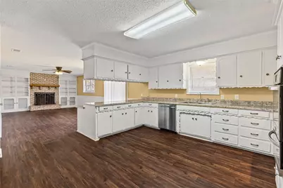 6305 Chapman Drive, Greenville, TX 75402 - Photo 8