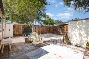 13611 Flagstone Ln, Dallas, TX 75240 - Photo 32