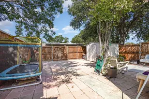 13611 Flagstone Ln, Dallas, TX 75240 - Photo 34