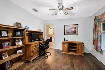 840 S Ridgeway Drive, Cleburne, TX 76033 - Photo 22