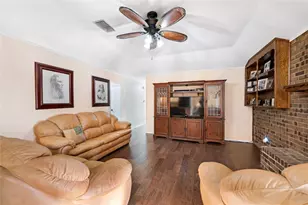 840 S Ridgeway Dr, Cleburne, TX 76033 - Photo 6