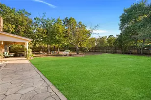 840 S Ridgeway Dr, Cleburne, TX 76033 - Photo 24